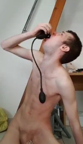 twink swallowiing his dildo