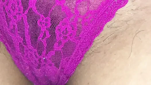 Amateur wife teasing husband - she knows I love her bush and provokes me