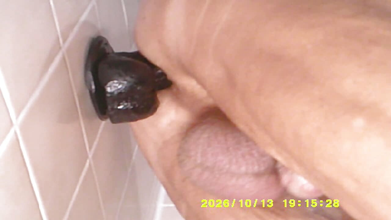 10-13-26 BEN BLACK TOY 1.wmv