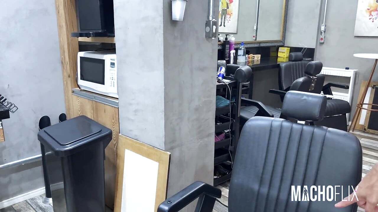 Fuckin Barber