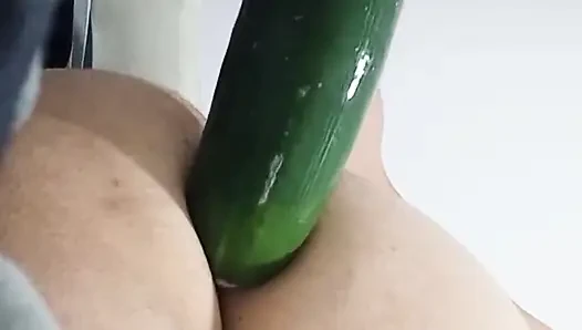Kıçımı kırıyorum