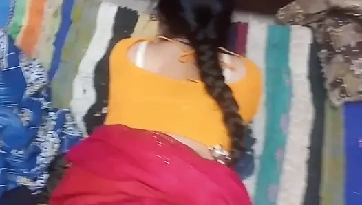 Video seks hindi gadis desa India buatan rumah dengan pacarnya