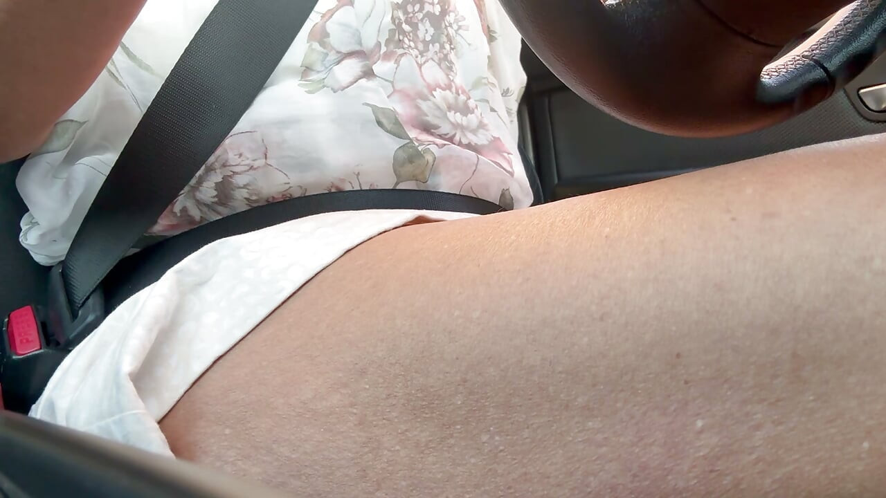 Hot mature lady goes to work and because she's horny she touches her juicy pussy in the car