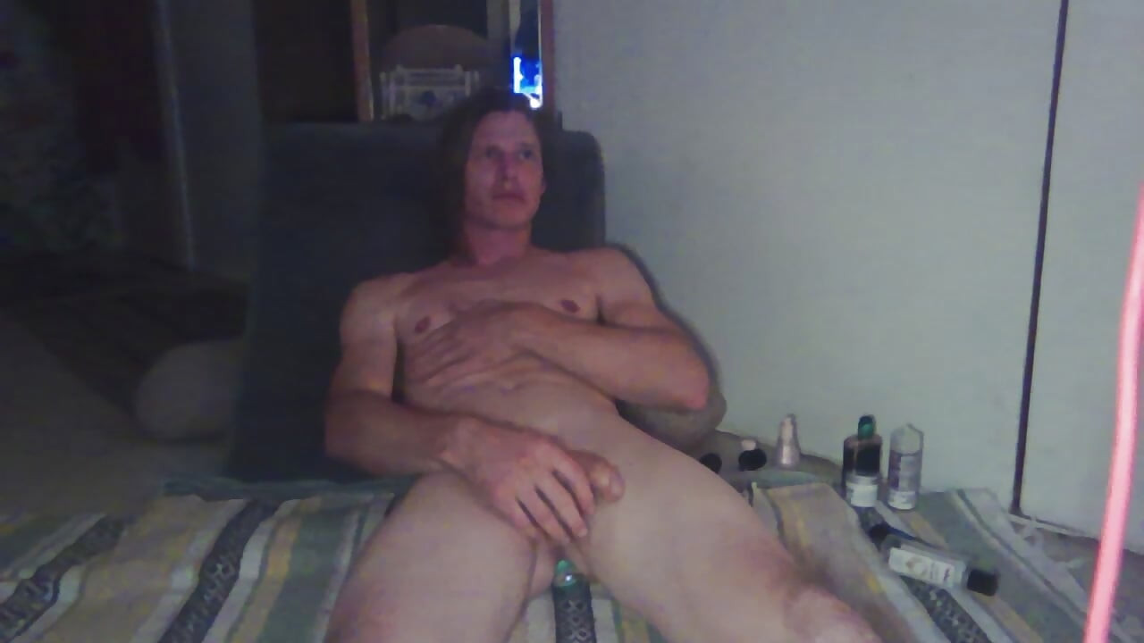 Cam till cum sprays on everything