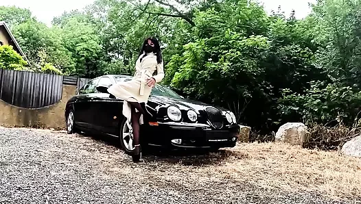 Austrian porn video – Jaguar S Type. 238 hp . V6 .3L Engine.  Sills complete, radiator, 2 fuel pumps.  I don't want to give up the car. 🙏🏼