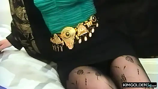 Heisser Sex mit goldener Schoenheit