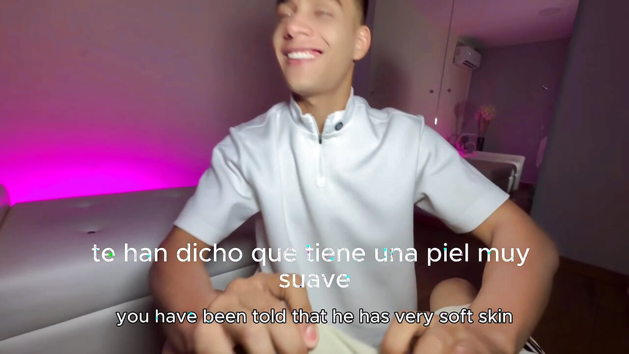 YOUNG LATINO TWINK guy gets fucked by the weird mechanic who repaired my bike on the street