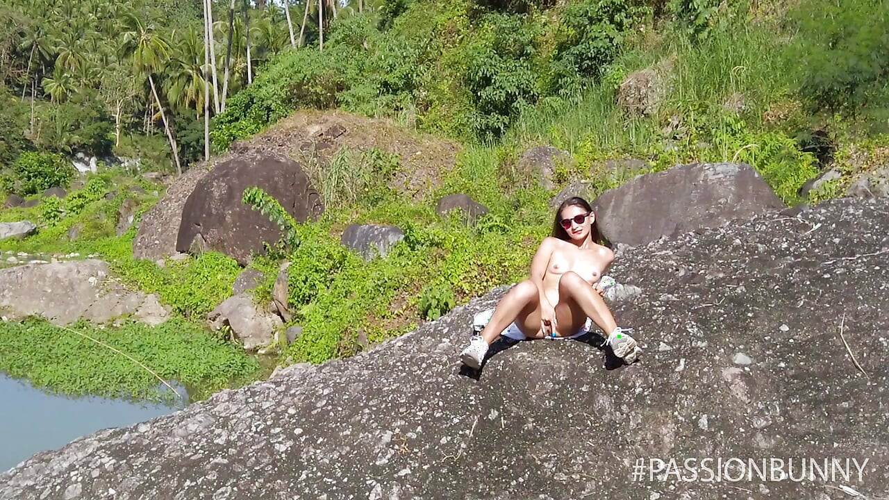 Hot Risky Masturbation in Nature