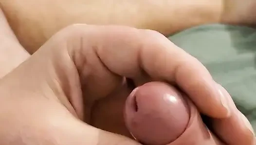 Sünneti dölüm uçup çıkana kadar mastürbasyon yapıyor