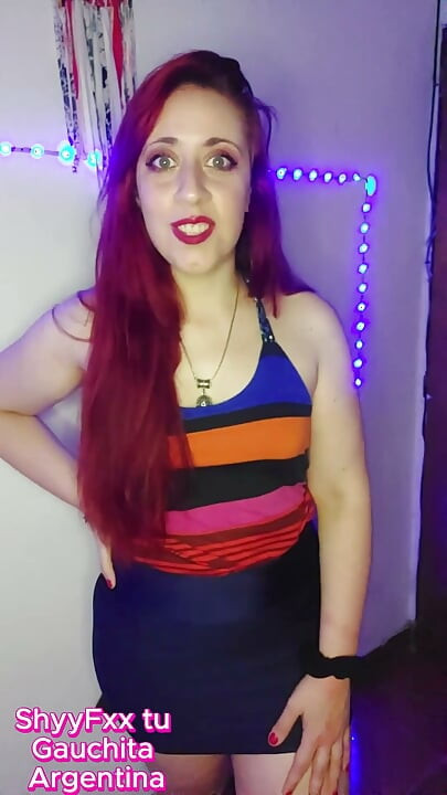 Shyyfxx din kollega hittar dig onanerar din korta kuk! JOI Sph