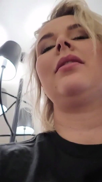 Must-share moment from "Porn Iranian Big Ass MILF - Sex Irani"