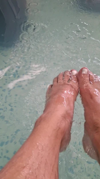 Hot wet bare feet