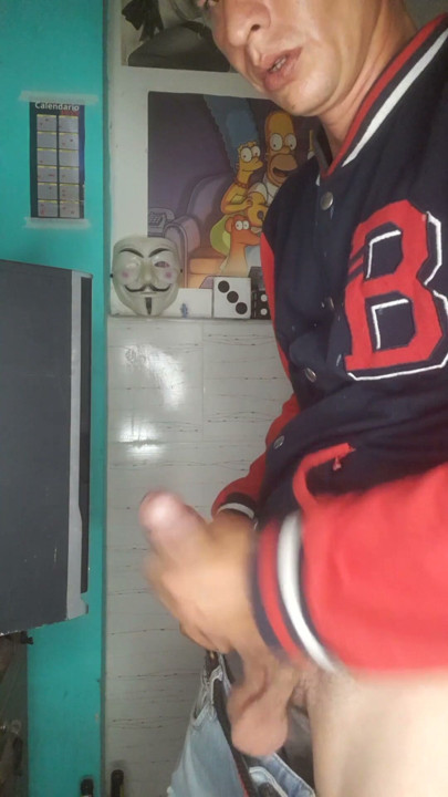 I masturbate thinking about the rich smell of my 65-year-old stepaunt's (vagina) | Clip 1