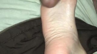 Cuming on her soles
