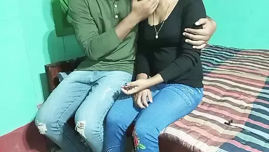 Follando a mi dulce novia puja por primera vez - audio hindi