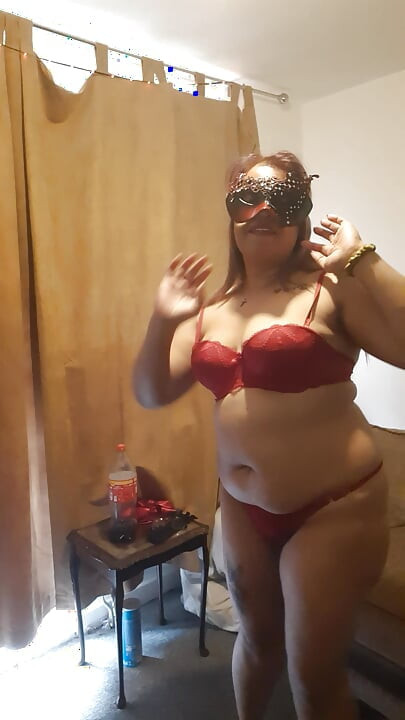 Μοναχική Lexy