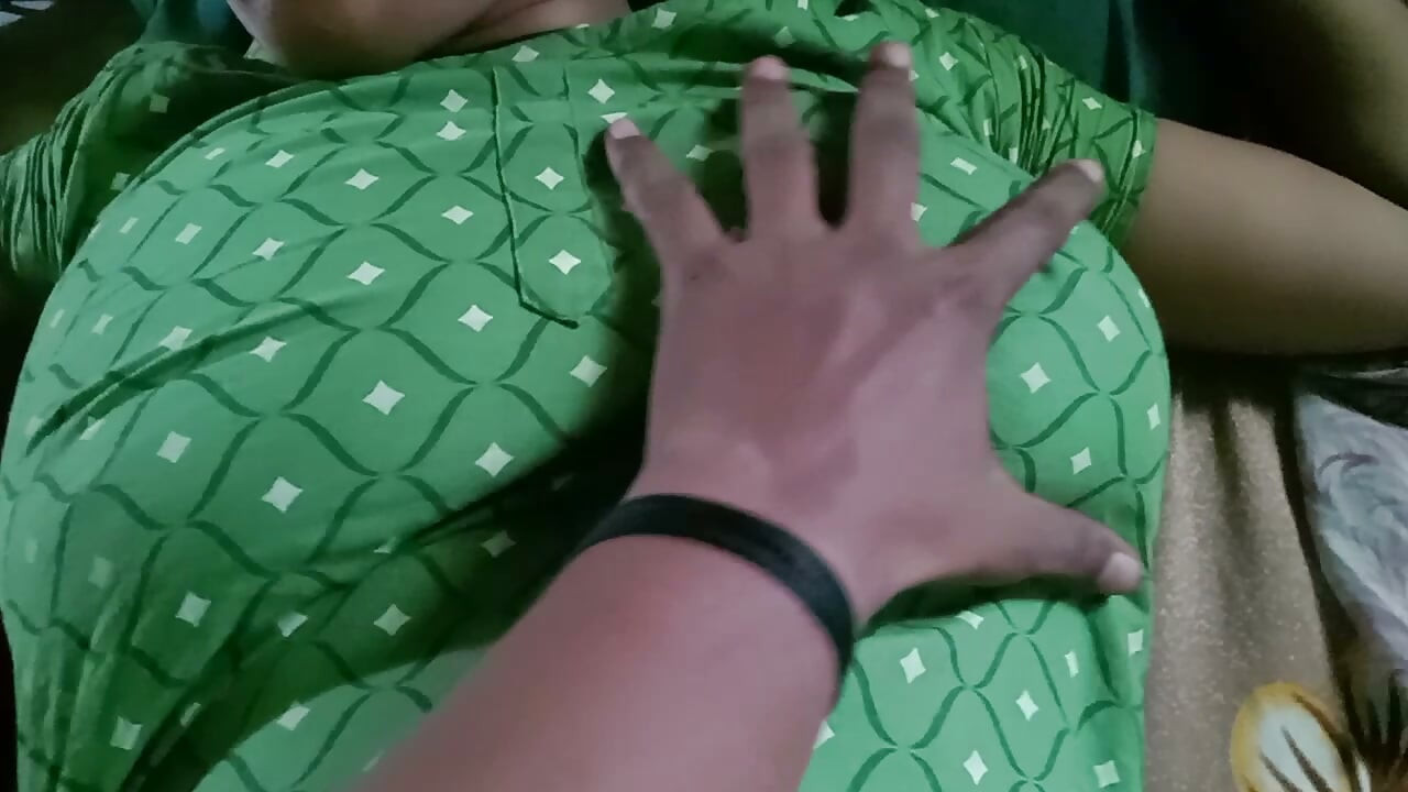 Indian Aunty Sex with Father in law