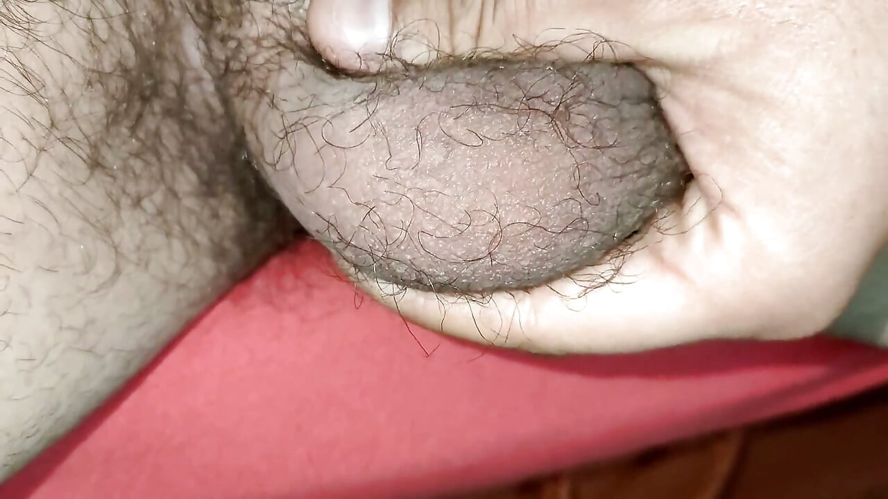 Twink bolas peludas - saco de pelotas de cerca
