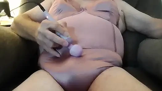 Bir pantyboy nasıl sikiliyor