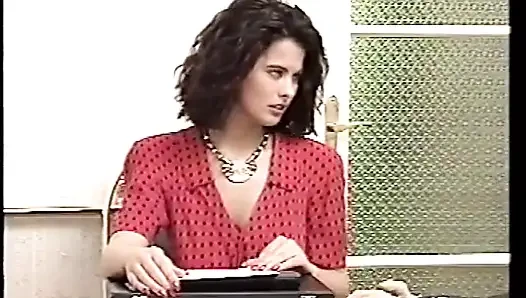 Angelica Bella in IL FRUTTO DEL PECCATO scene 04