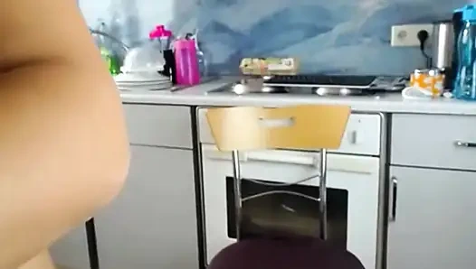 Heiße sexydea spielt vor live-webcam