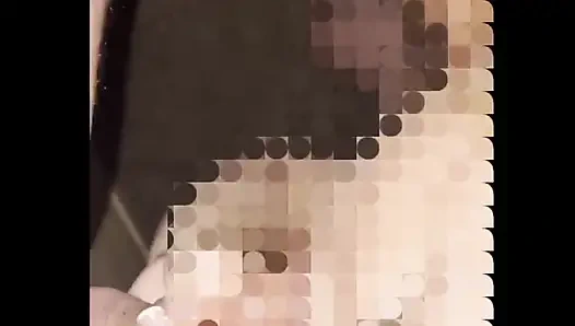 Istri & suami lagi asik mesra-mesraan. Dildo hitam, fisting, creampie, mani mu cumming