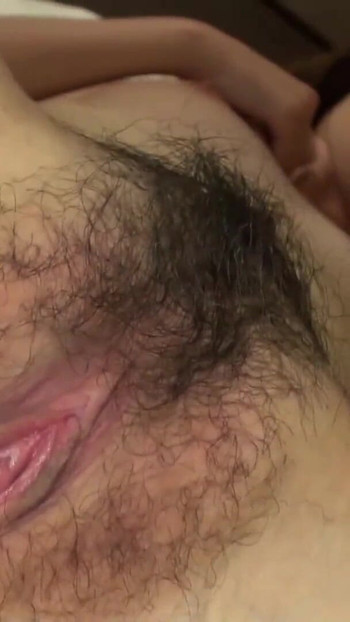 Momen emosional gadis jepang rambut pirang lagi asik nyepong dan ngentot kontol sampai dicrot di dalam"