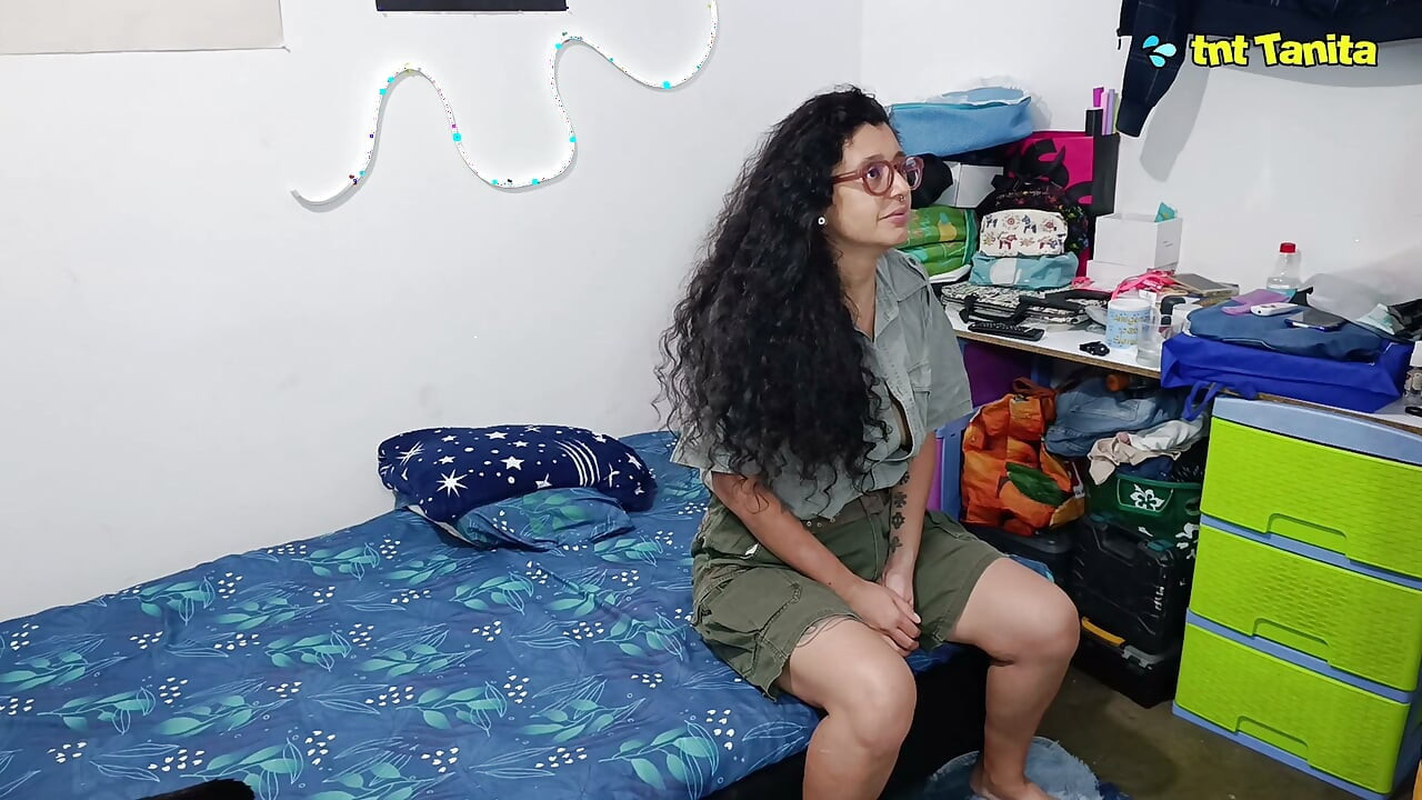 Aku Kongkek Suami Gay Jiran Aku #855 Bahagian 1 - Permainan Gulung-Gulung