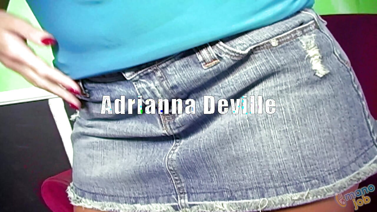 Manojob Classic Adrianna Deville