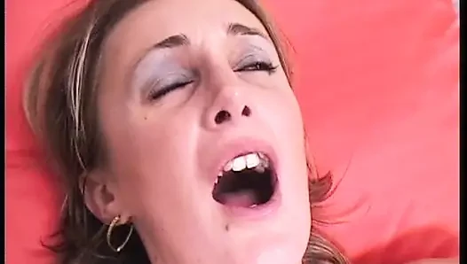 Horny MILF Gets Fingered and Fucked Hard in Close-up Action