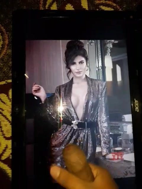 Elnaaz Norouzi Cum Tribute.