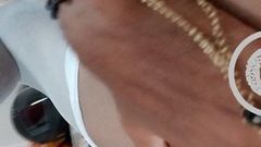 Indische horney ladyboy Lara Dsouza zelf masturbatie