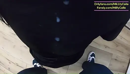 Милфа соблазняет в видео от первого лица. Грязный разговор, большие сиськи и возбужденные вибраторы соло