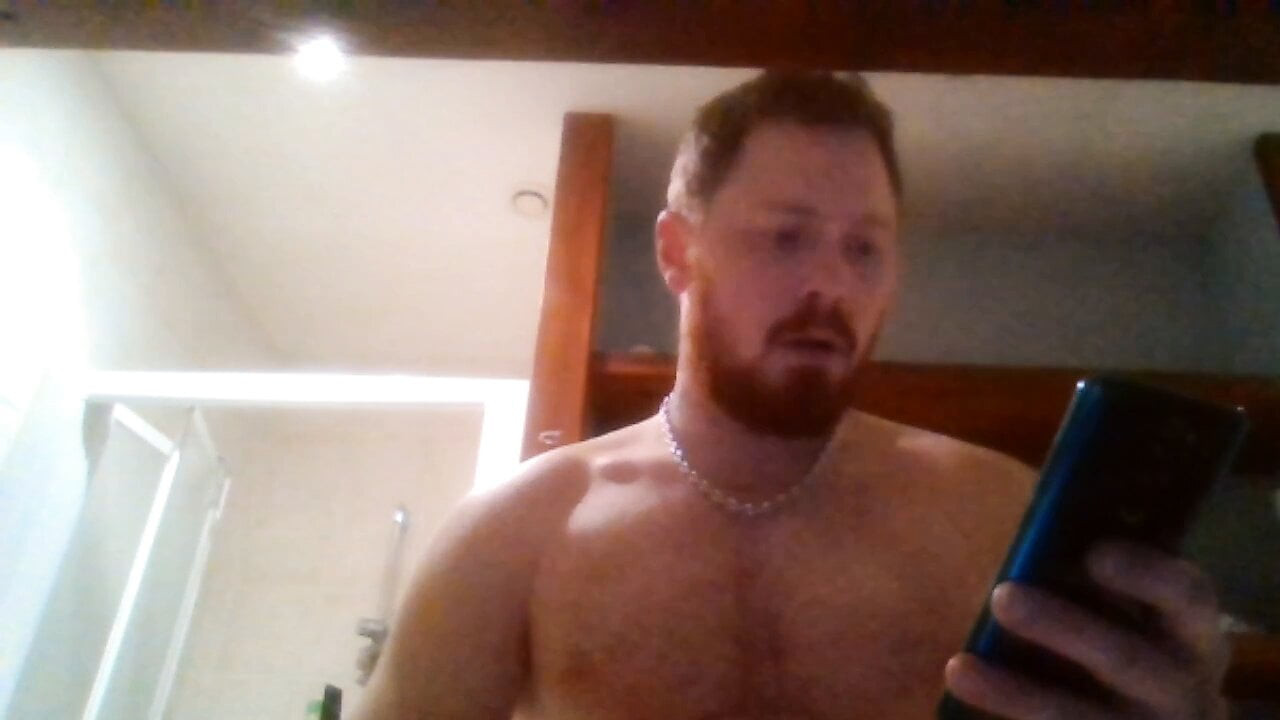 I love to cum
