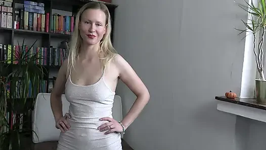 Тебе мало! Я приказываю тебе подоить свой член для меня - кончи дважды, ты, грязный неудачник!