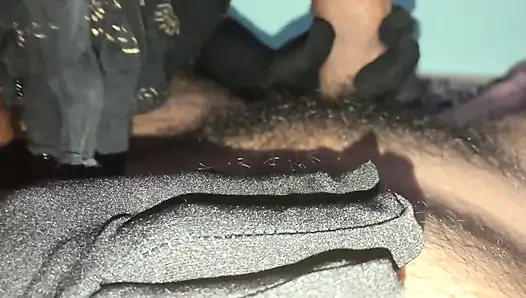 Indisches muslimisches mädchen mit hijab, blowjob, sperma-immfuck