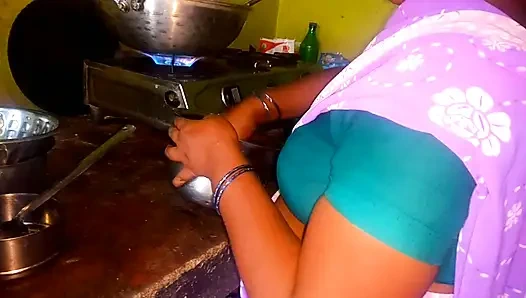 Tamil öğretmen mutfak odasında seks ile hasband handjop