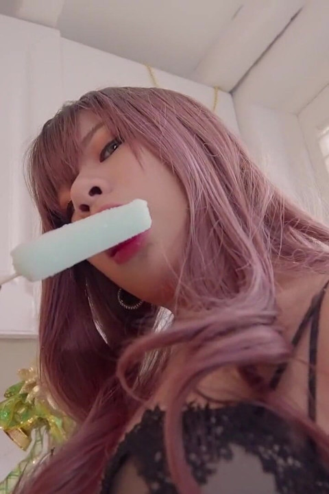 Horny Sexy Asian Girls Solo