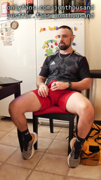 Colegă de cameră excitată post sală