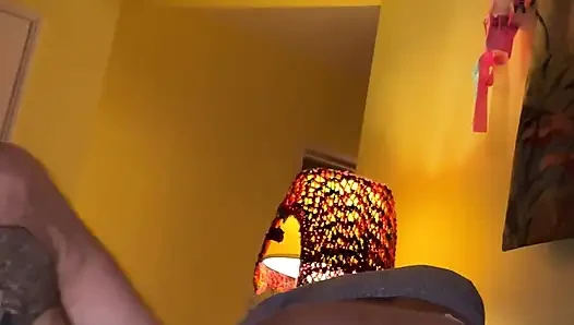 Когда я прыгаю Микки Маус, и я показываю ему, как эта мышь-ловушки работает