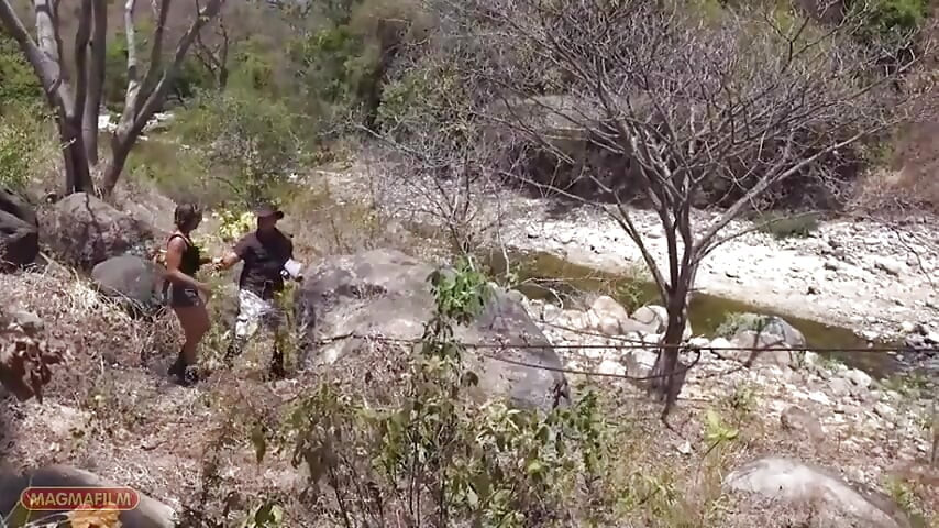 멕시코 여성과의 야외 섹스