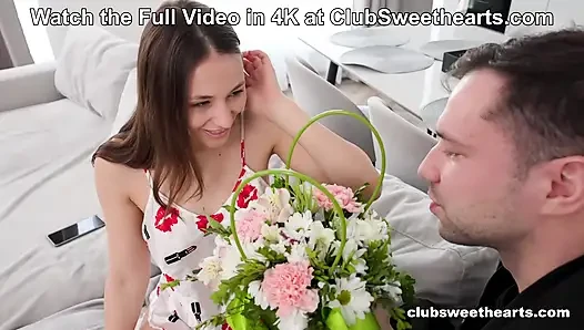 Для меня? Не следовало! День матери 2026 года в ClubSweethearts
