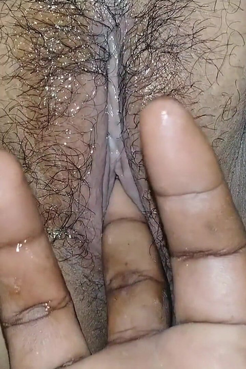 An Indian Wife Is Fingering Herself