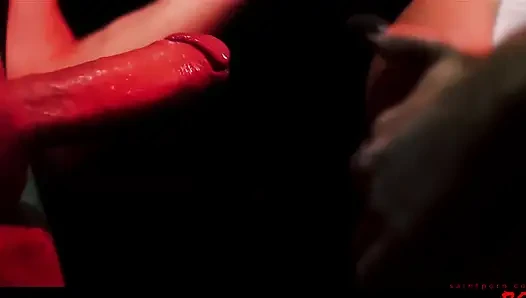 Megan Coxxx и Scarlett March принимают тонны грубого члена в их жопу