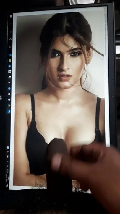 Karishma sharma jerk off#2