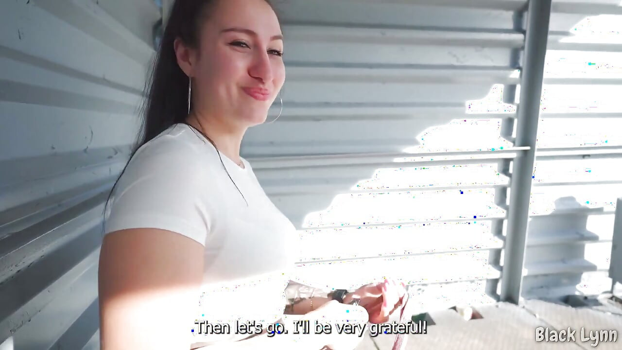 PAWG Ponytail Brunette Made Me Cheat on My Girlfriend