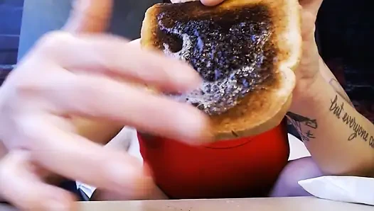 Сюрприз-завтрак для тебя