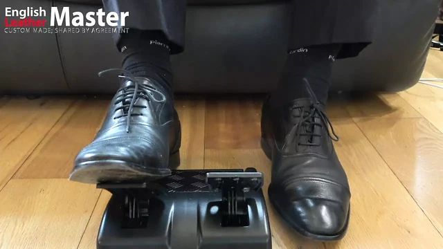 Controlling your jerking with pedals and shoes PREVIEW