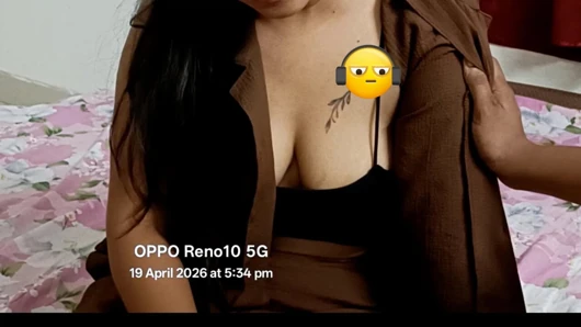 Indische freundin sex mit ihrem freund in einem oyo-sex - die freundin, die mit ihrem freund betrügt