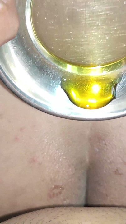 desi bhabhi ki chut me tail lagar kar mari xxx | Clip 2
